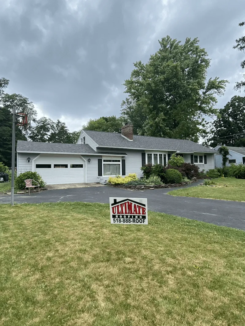 23-square Owens Corning Williamsburg Gray Platinum-warranty roof Glenville NY